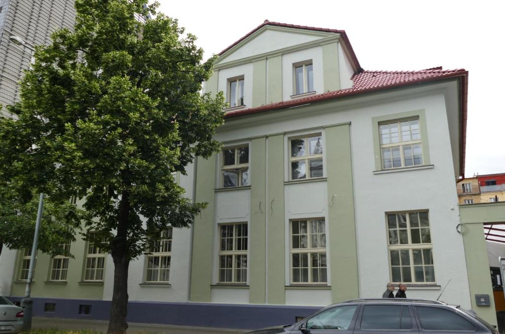 Budova, v ktorej sa apartmánový hotel nachádza