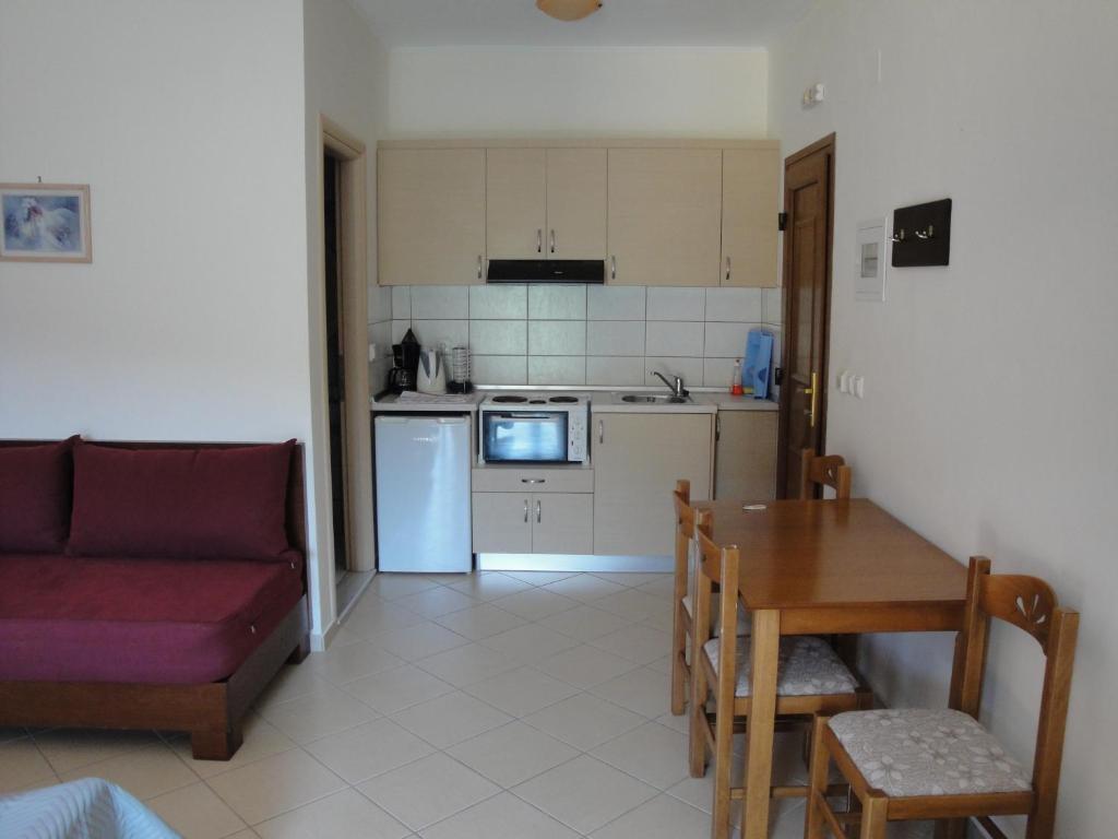 Petrino Apartments - 13