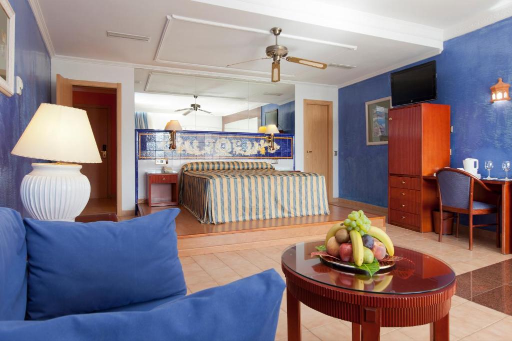 Marbella Playa Hotel (Espanha Marbella) - Booking.com