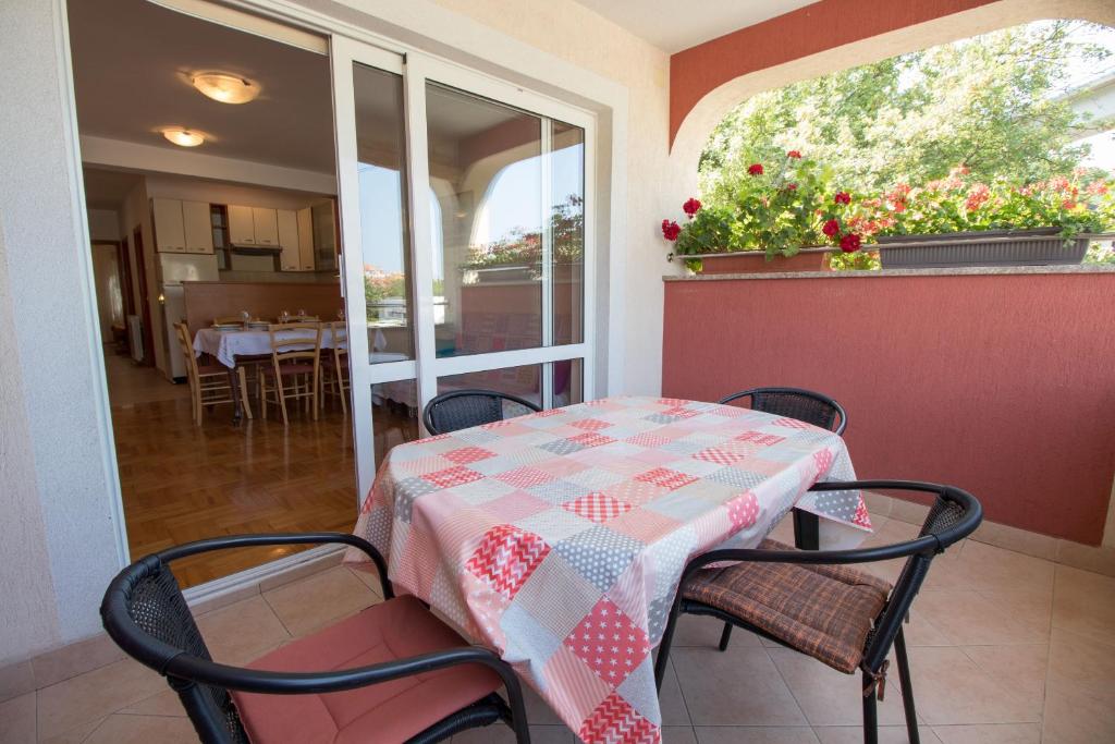 Balkón nebo terasa v ubytování Apartments Zeljko