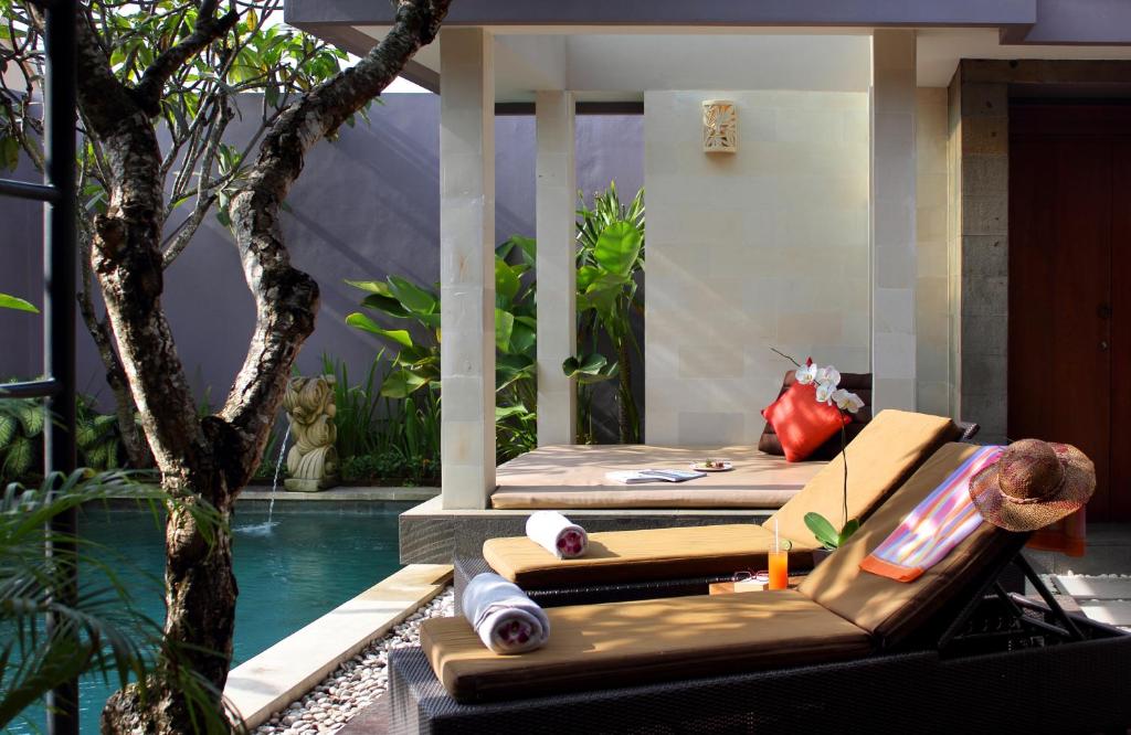 Bazén v ubytování Aria Exclusive Villas & SPA nebo v jeho okolí
