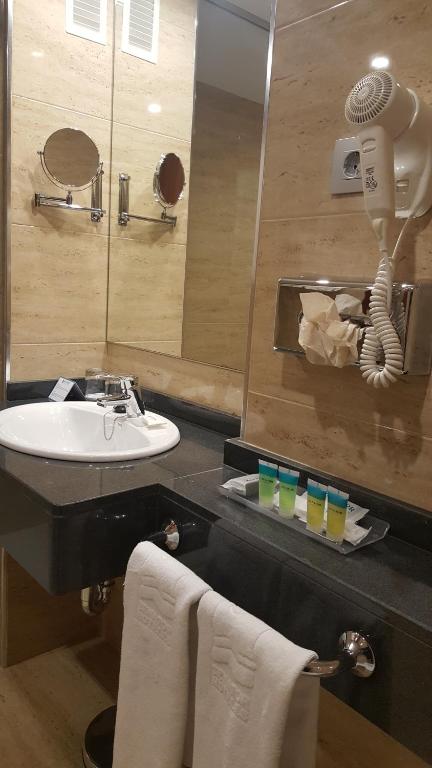 Senator Barajas - Resim 41