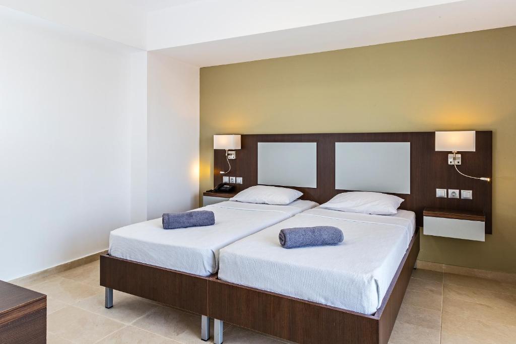 White Olive Premium Laganas - 3