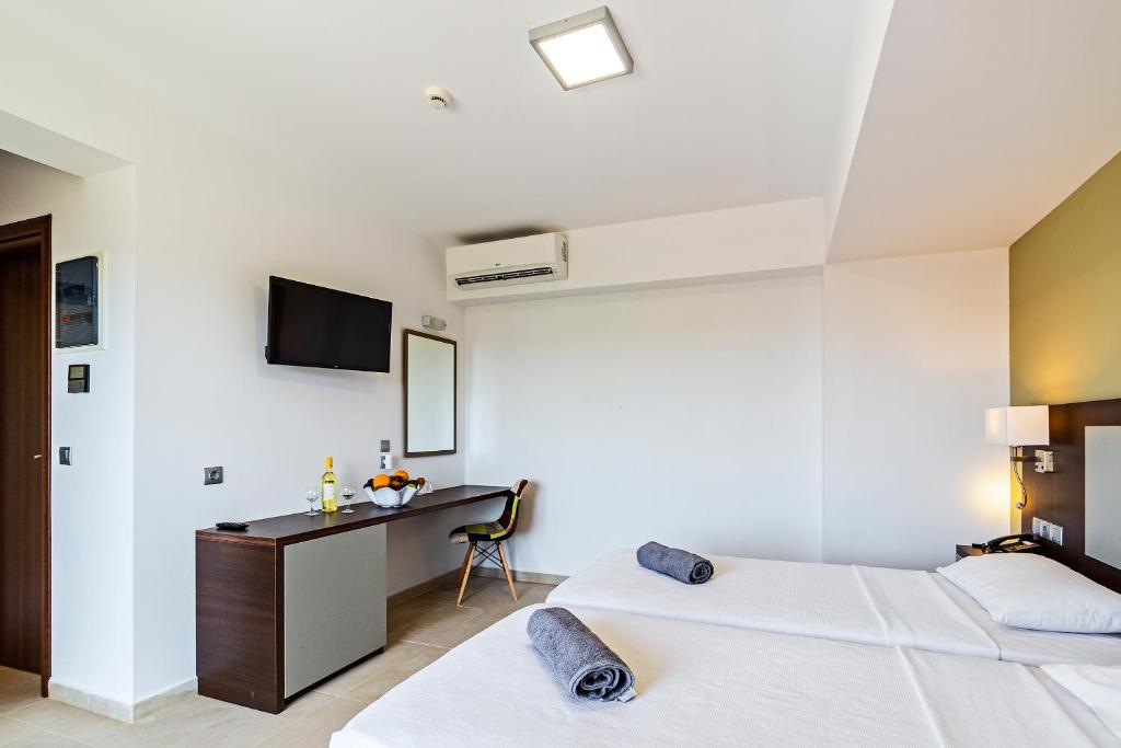 White Olive Premium Laganas - 5