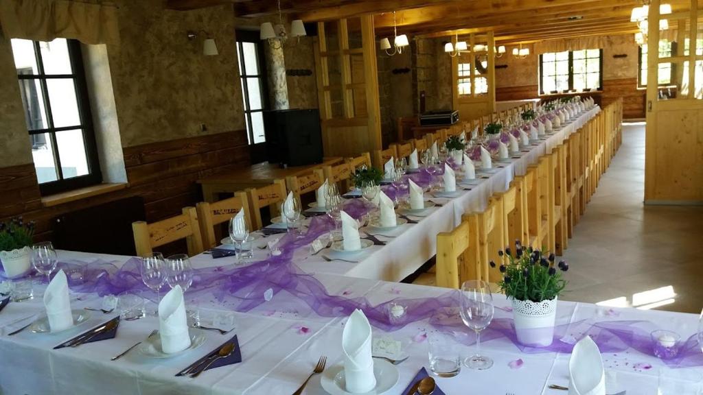 Restaurace v ubytování Chata Bramberk