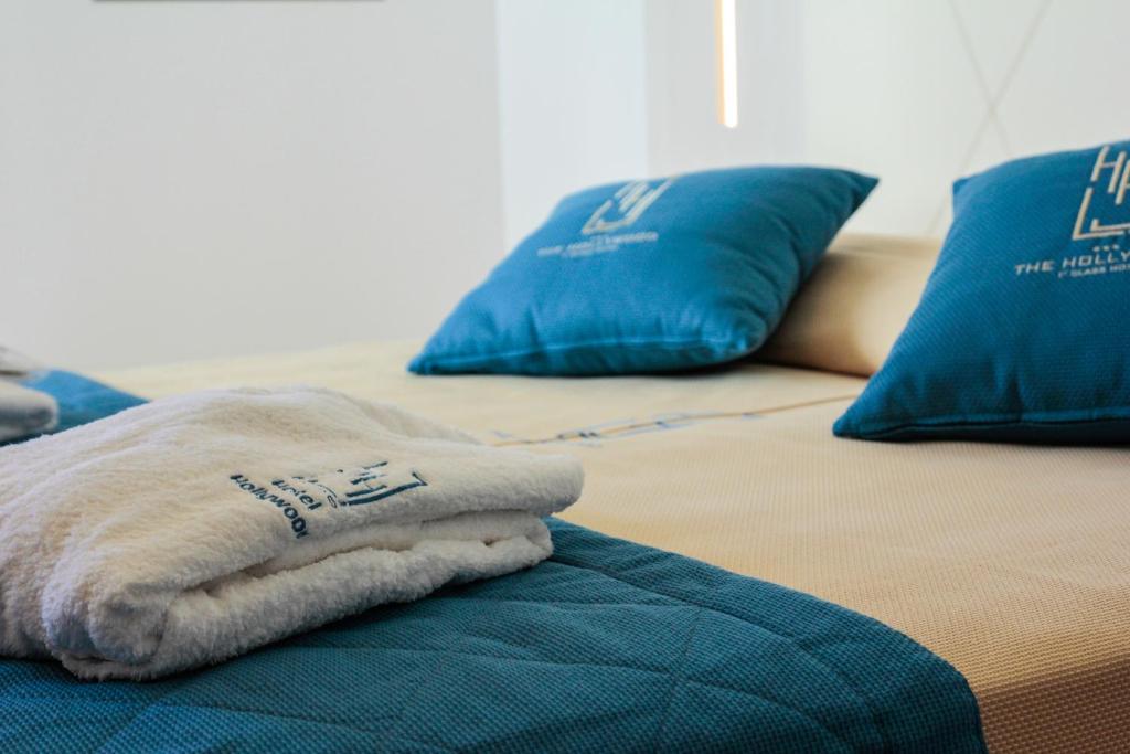 Postel nebo postele na pokoji v ubytování Hotel Hollywood***S