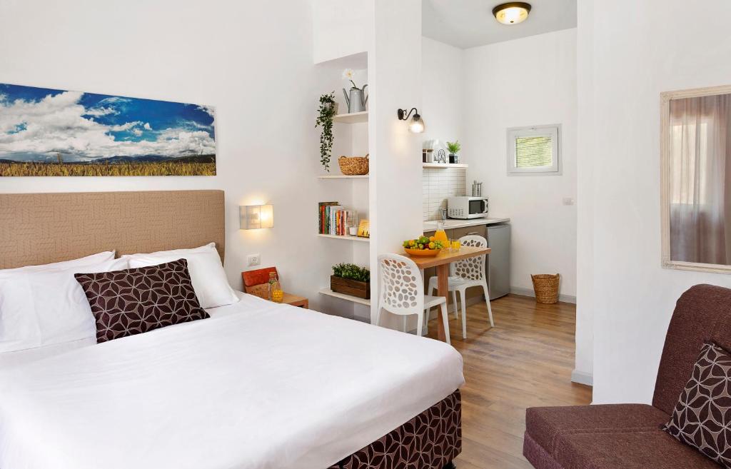 Kibbutz Malkiya Travel Hotel - 