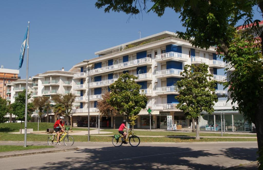 Kerékpározás Appartamenti Residence Marcello-Piazza Torino-Lido di Jesolo környékén