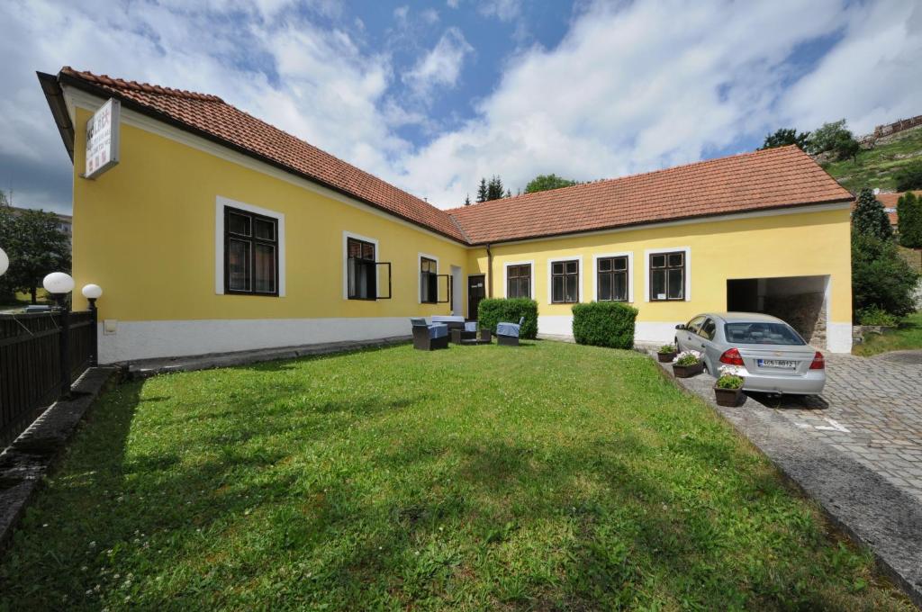 Budova, kde se penzion nachází