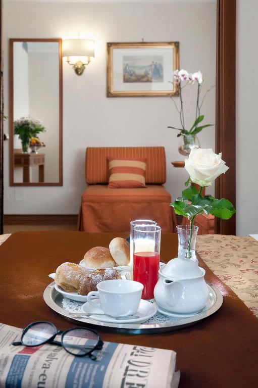 Χώρος καθιστικού στο Pinewood Hotel Rome