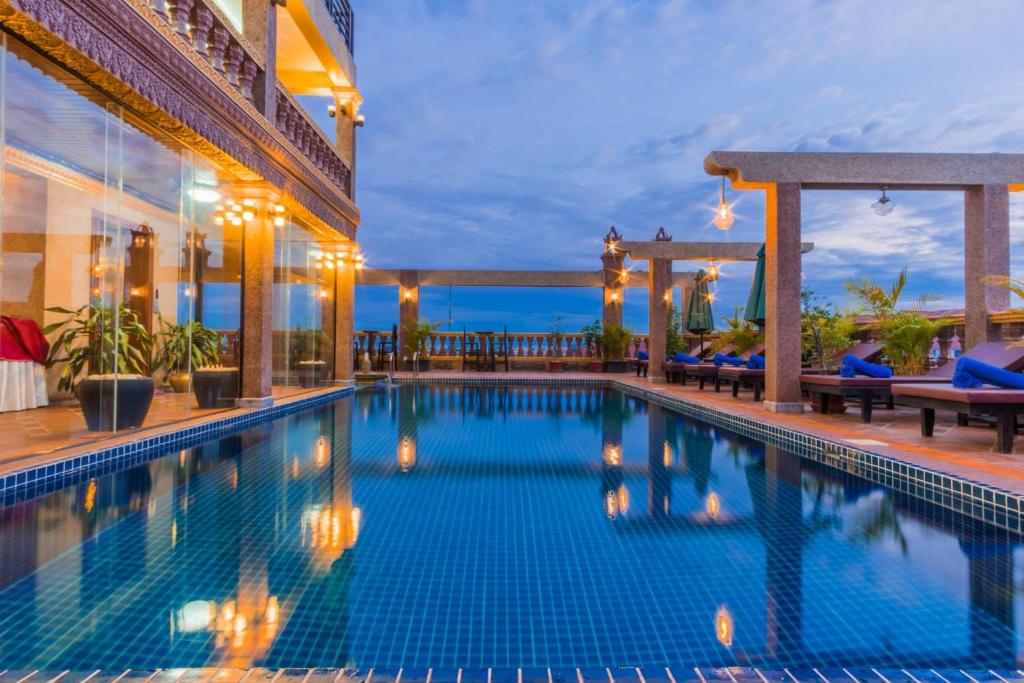Bazén v ubytování Hello Cambodia Boutique nebo v jeho okolí