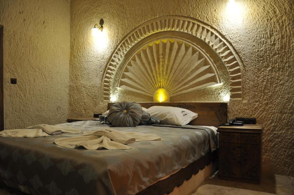 Çavuşin Cave House-Cappadocia - 1