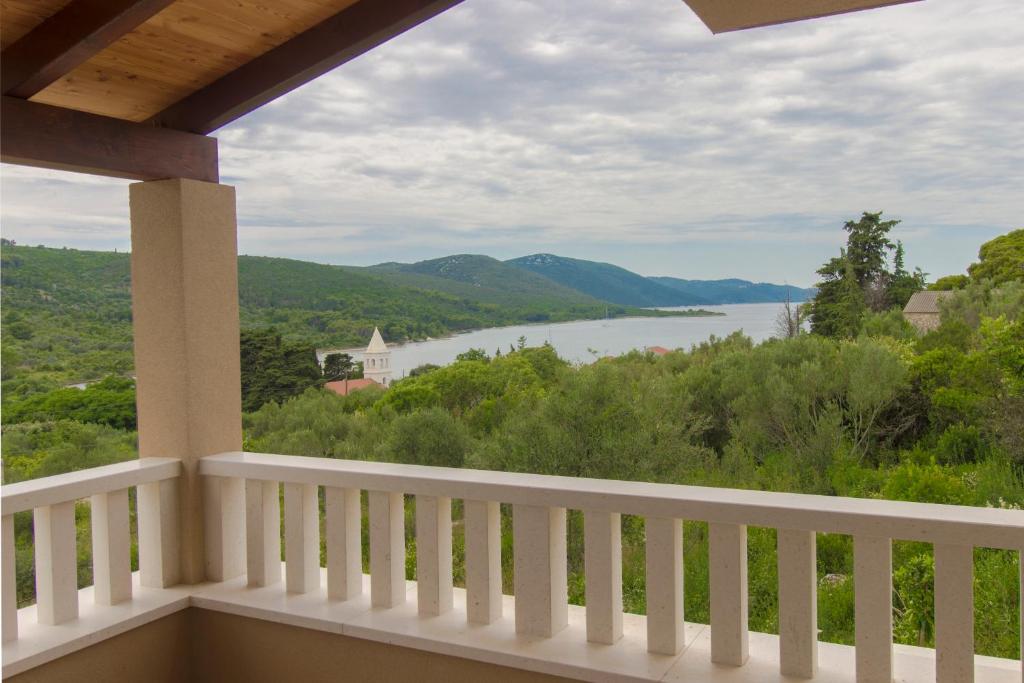 Příroda nedaleko apartmánu