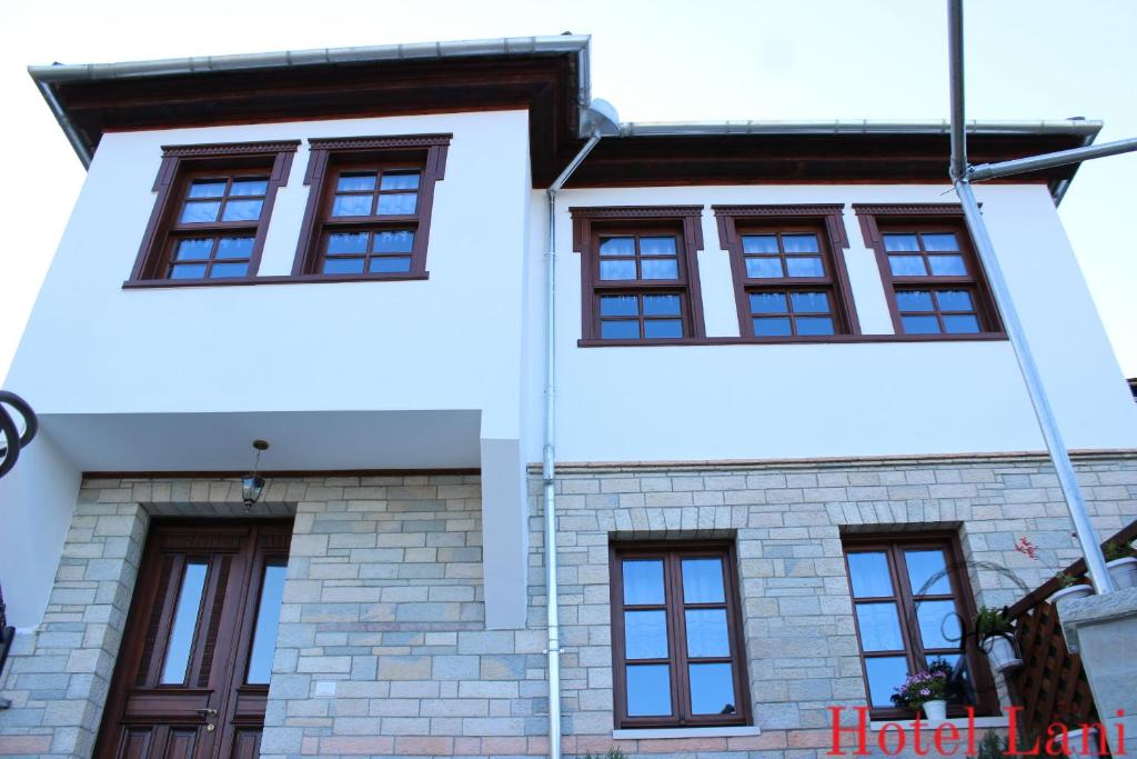 Hotel Pashai - Imazhi 1