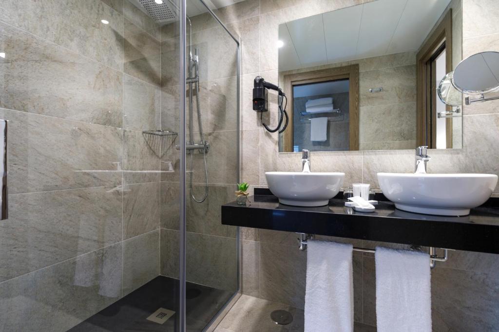 Suite Home Pinares - Deluxe Double Or Twin Room