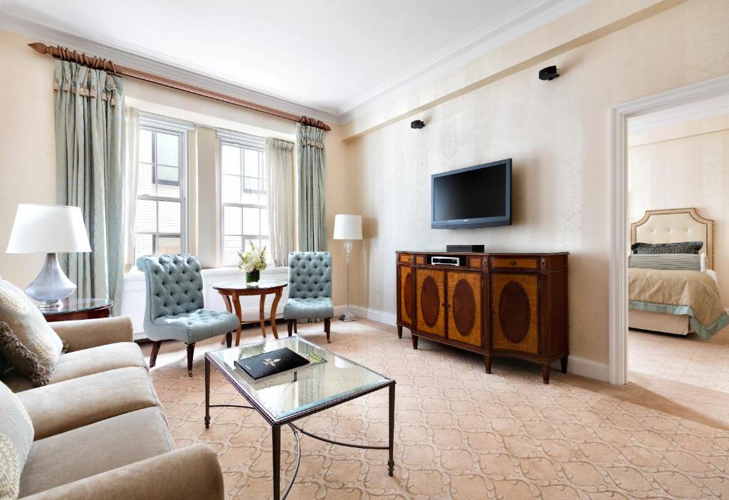 The Pierre, A Taj Hotel, New York photo 2