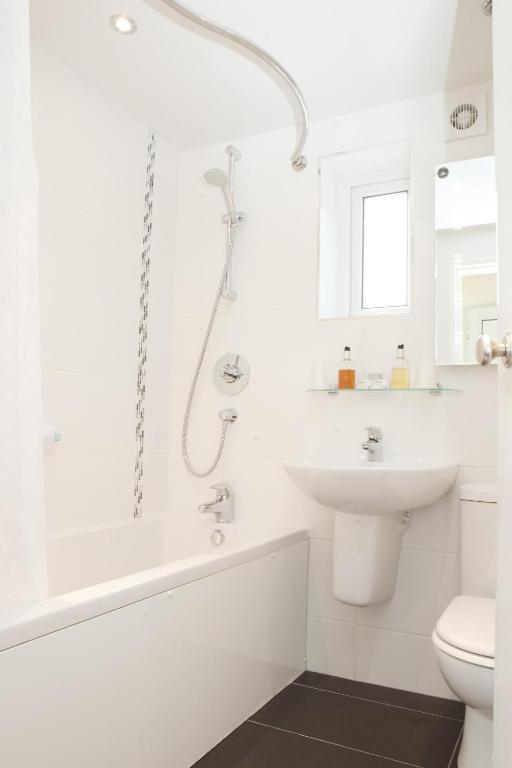 Burn How Garden Hotel - Bowness on Windermere - Resim 27