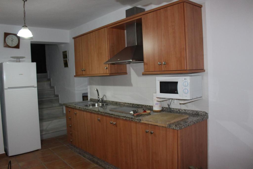 Kuchyň nebo kuchyňský kout v ubytování Casa Calle Alta Maria Bajo