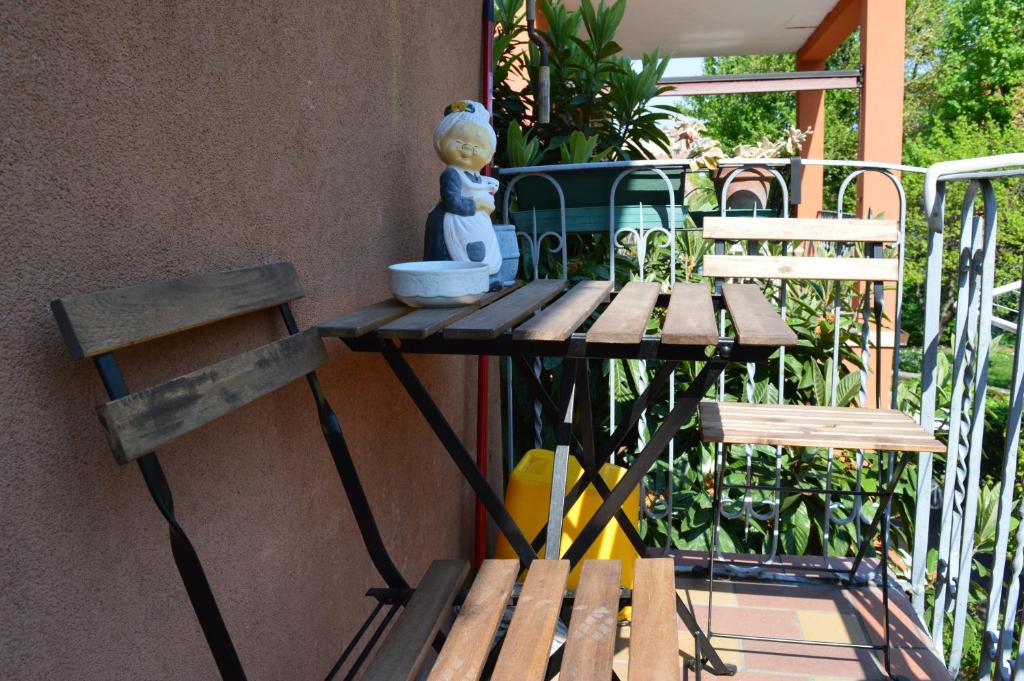 A balcony or terrace at Il Giardino Nel Parco R&B