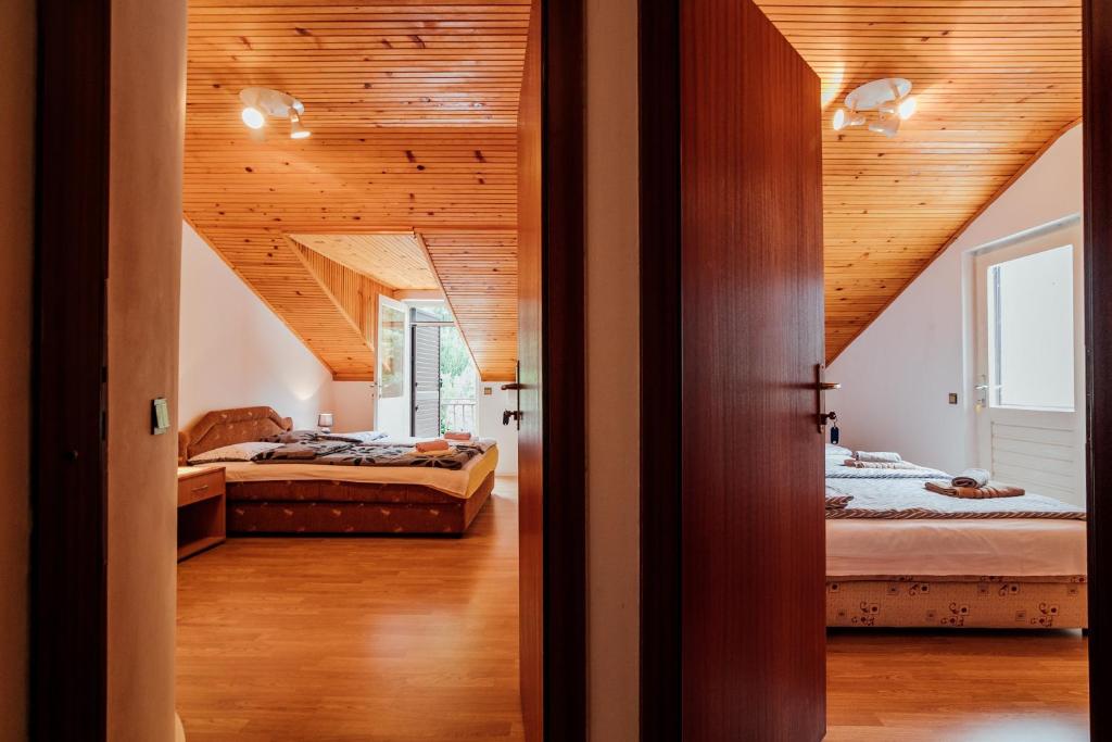 Postel nebo postele na pokoji v ubytování Apartments Sopot