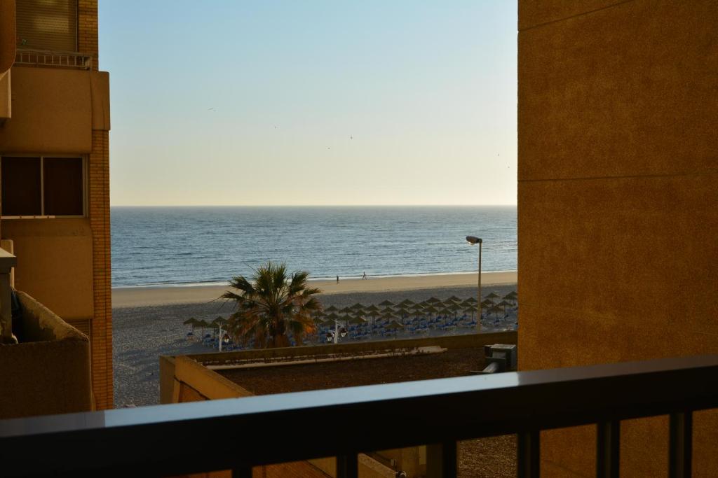 A general sea view or a sea view taken from Az apartmant