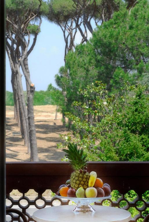 Κήπος έξω από το Pinewood Hotel Rome
