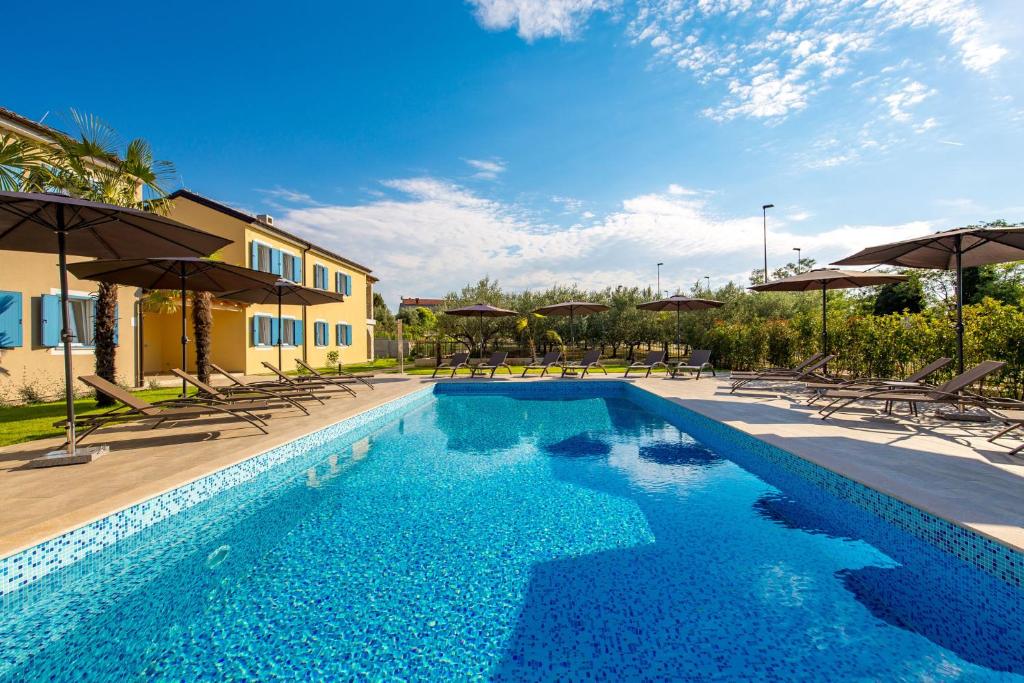 Bazén v ubytovaní Olea Residence alebo v jeho blízkosti