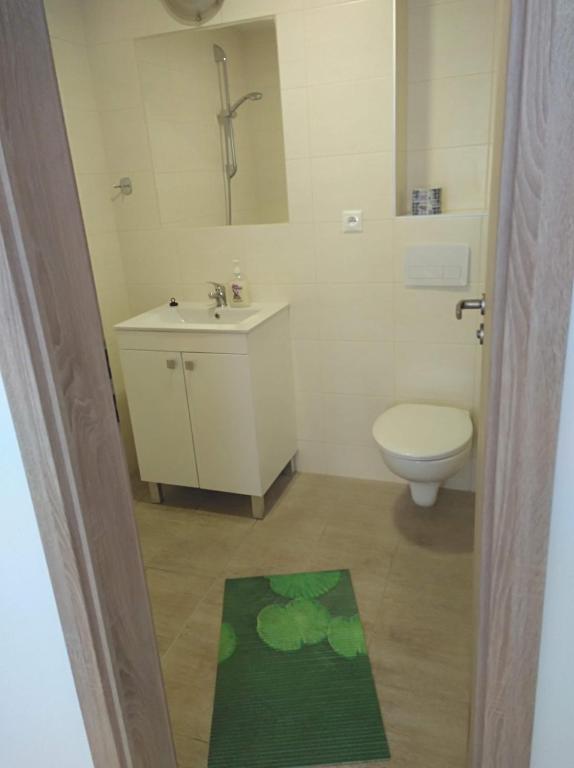 A bathroom at Ubytovanie Janka