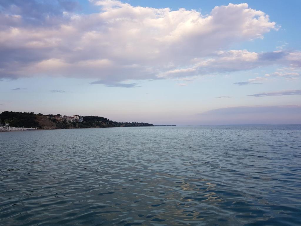 Kép Omonia Beach House 2 szállásáról Néa Kalikrátiában a galériában