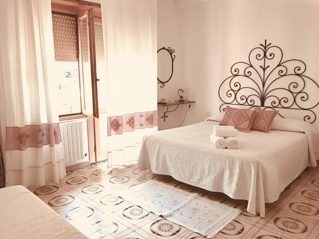 Gallura experiences Li Criasgi - Housity