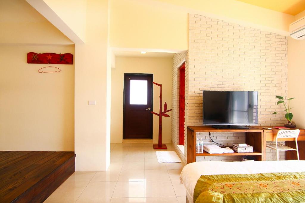 TV a/nebo společenská místnost v ubytování Yilan B&B - Happy Snail