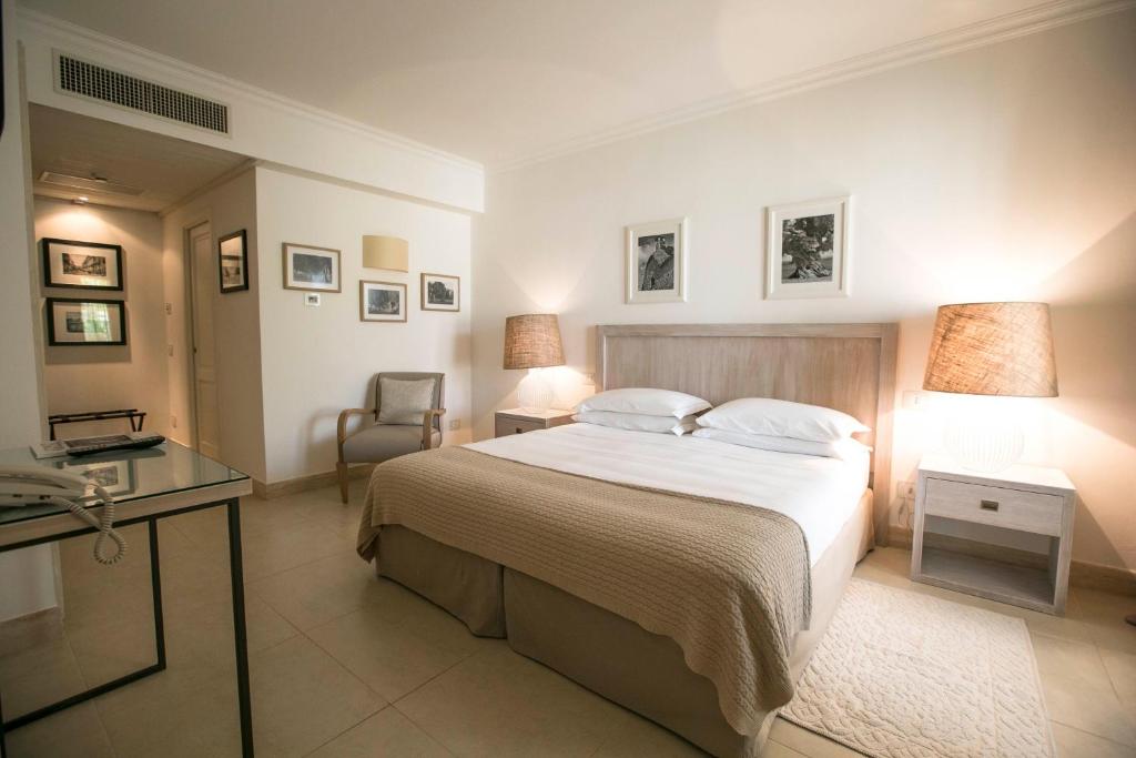 Canne Bianche Lifestyle Hotelにあるベッド