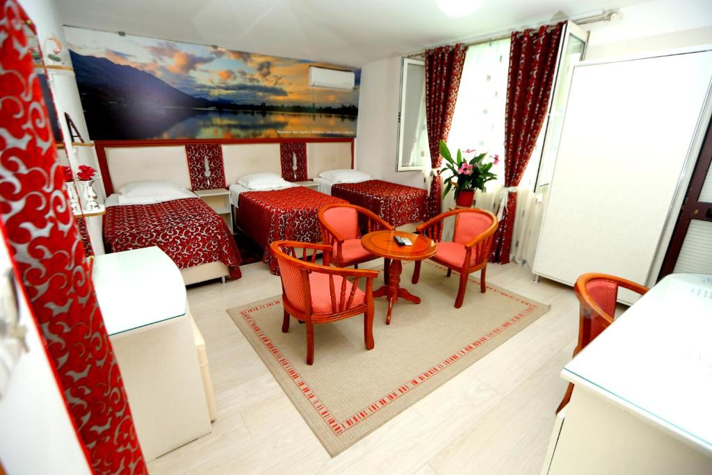 Hotel Kaduku - Imazhi 5