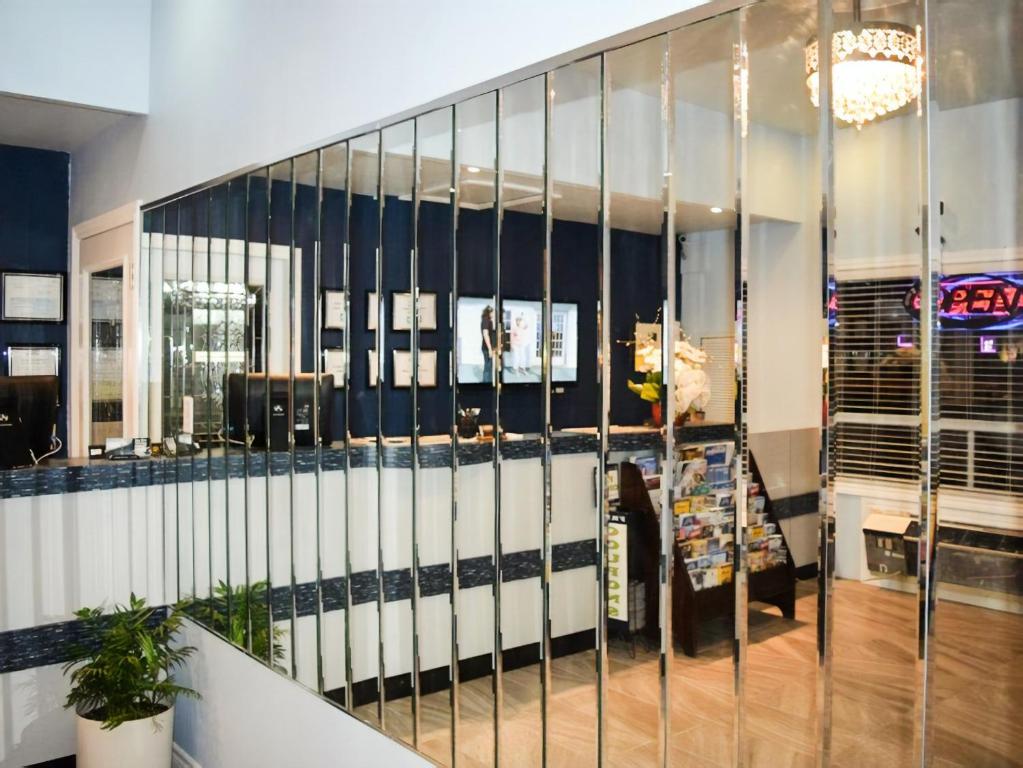 Villager Lodge Niagara Falls