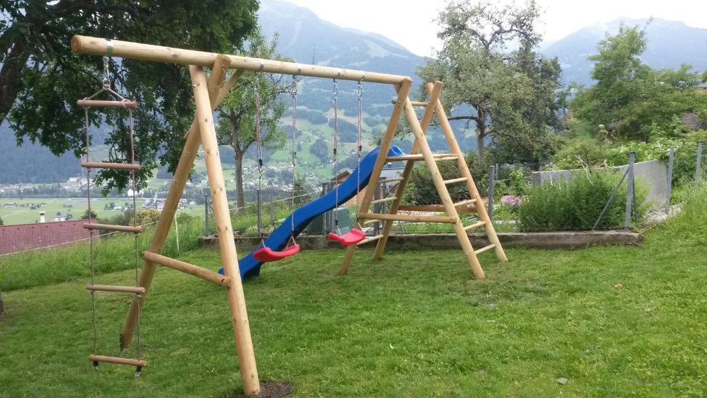 Detský kútik v ubytovaní Ferienwohnung Därflihof