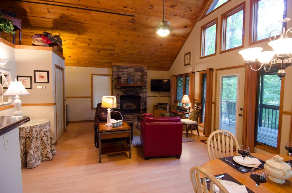 Asheville Cabins of Willow Winds, Asheville – Updated 2023 Prices