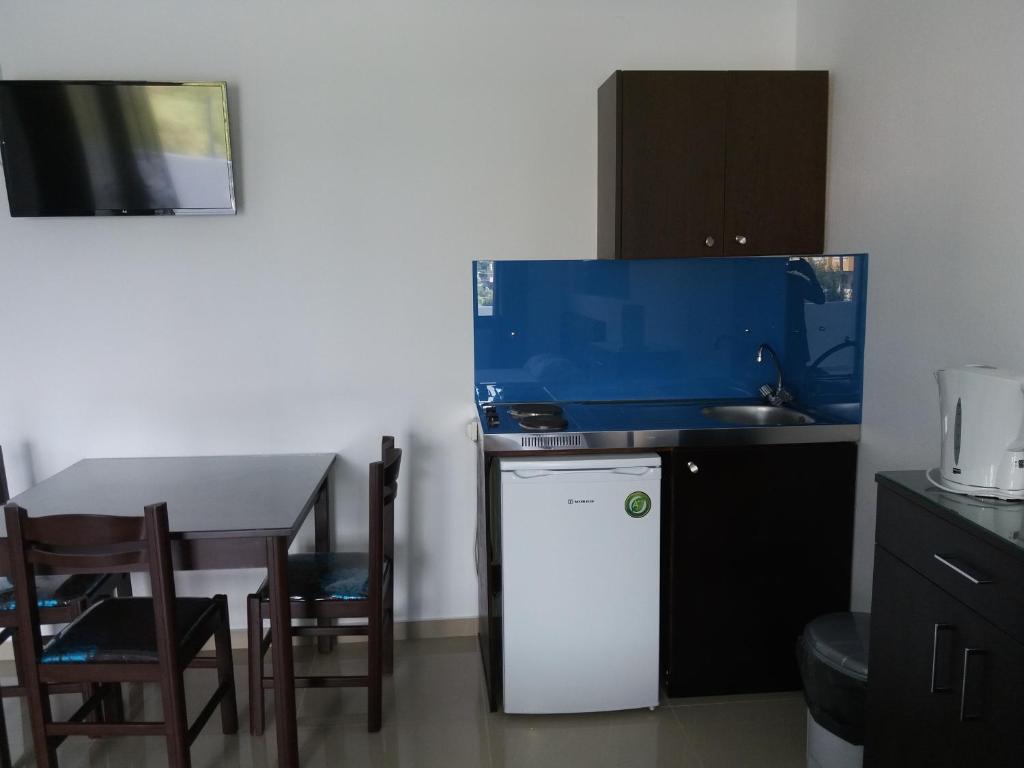 Manos Apartments - 10