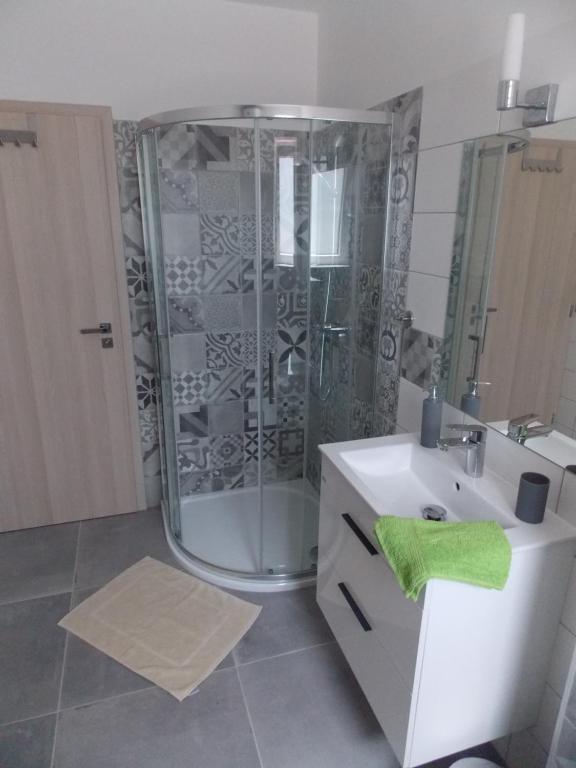 Vannituba majutusasutuses Apartmány Miromar
