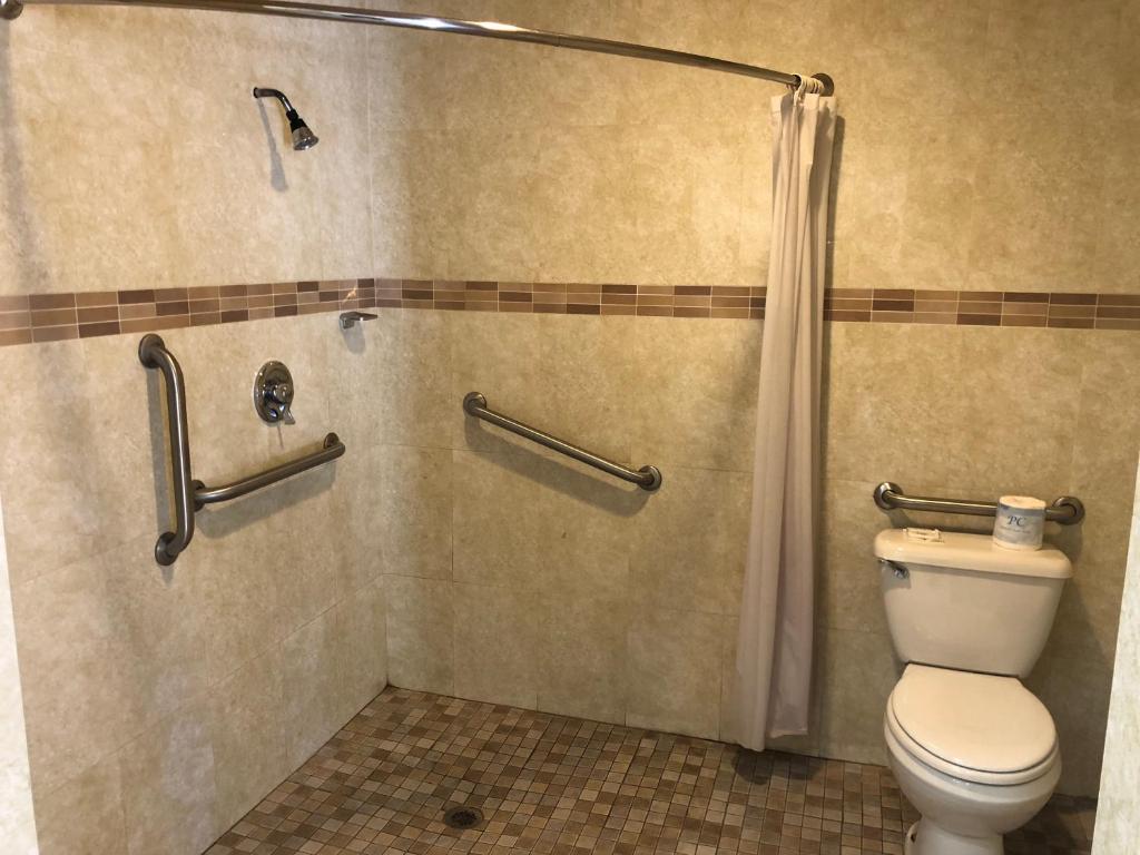 Regency Motel - Quarto Da Família - Acesso à Invalidez