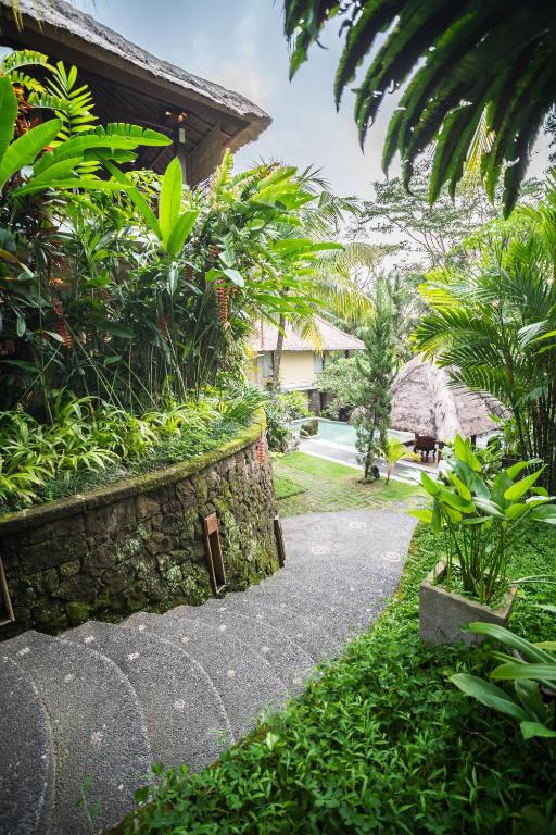 Zahrada ubytování Kori Ubud Resort, Restaurant & Spa