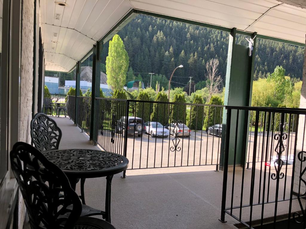Balkón nebo terasa v ubytování Chase Country Inn