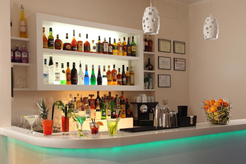 Hearth Hotel - Resim 45