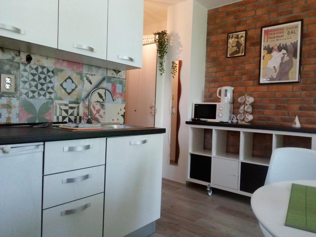 Kuchnia lub aneks kuchenny w obiekcie Studio Relax Punat