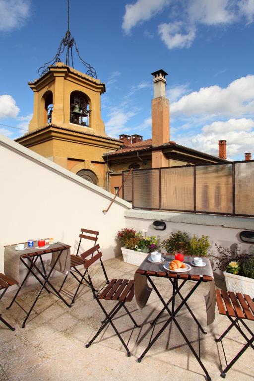 Balkón nebo terasa v ubytování Hearth Hotel