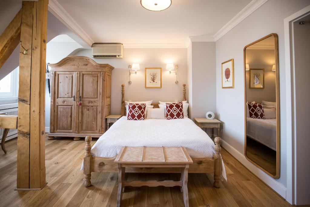 Postel nebo postele na pokoji v ubytování Hotel Der Kleine Prinz