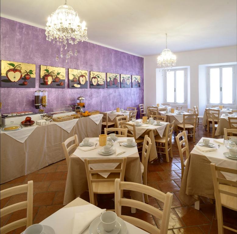 Restaurace v ubytování Hotel Porta Marmorea