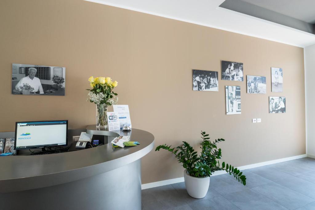 Fotografie z fotogalerie ubytování Albergo Garni Francesco v destinaci Nago-Torbole