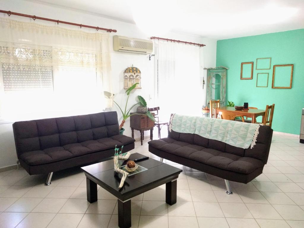 Gallery image of Dimitris Luxury Apartment in Keramotí