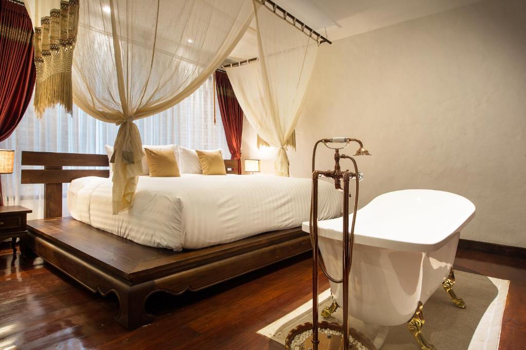 Shinnabhura Historic Boutique Hotel - Grand Deluxe Room