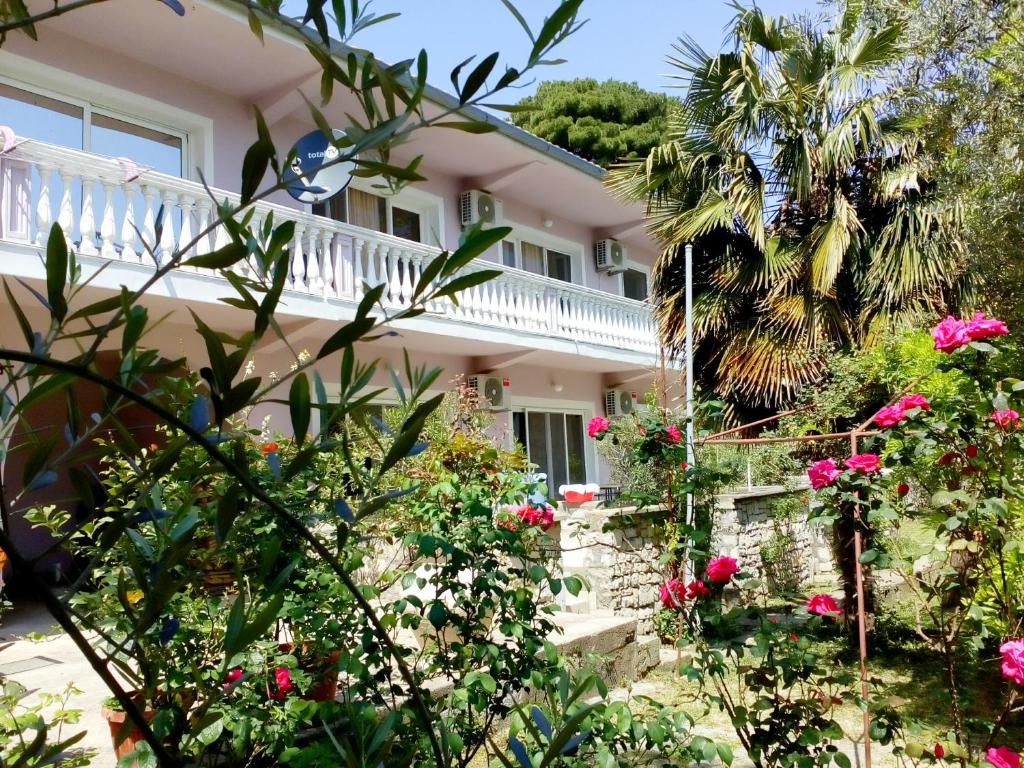 Foto de la galería de Villa Marija Ulcinj en Ulcinj